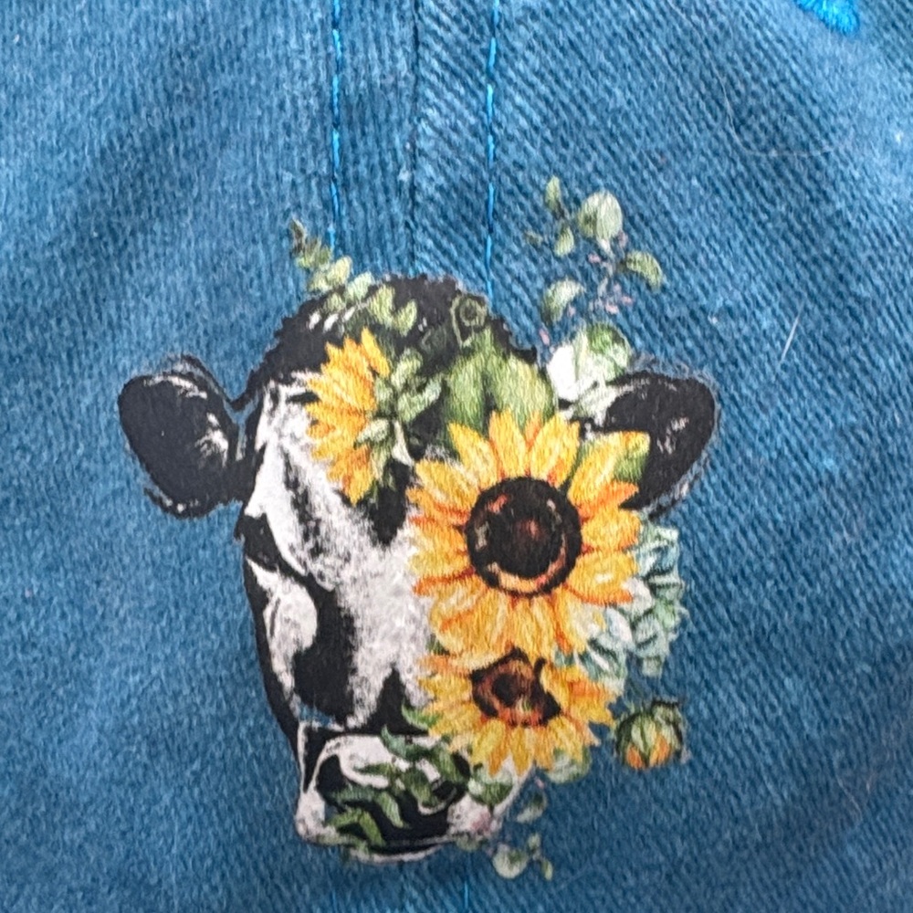 Blue Cap with Cow and Sunflower Embroidery - Picture 2 of 4